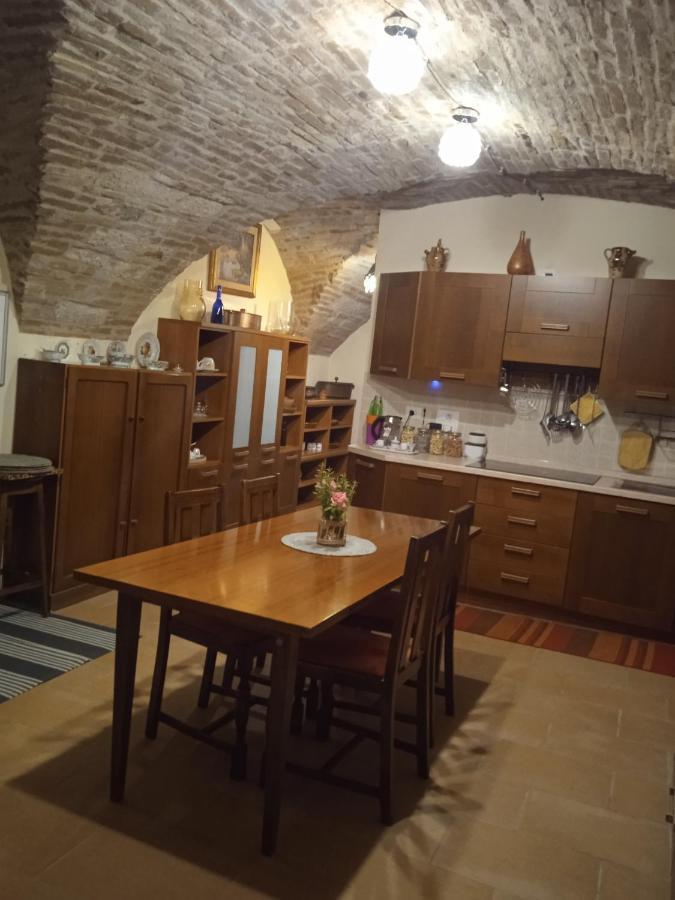 Casa Vacanza Todi Antica Exteriör bild